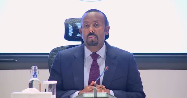 የኢፌዴሪ ጠቅላይ ሚኒስትር ዐብይ አህመድ (ዶ.ር) የጎንደር ከተማን የመጠጥ ውሃና መንገድ ፕሮጀክቶችን አፈጻጸም ገምግመዋል፡፡